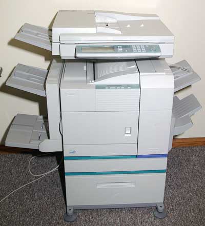 Photo of the Imagistics ZD35 copy machine.